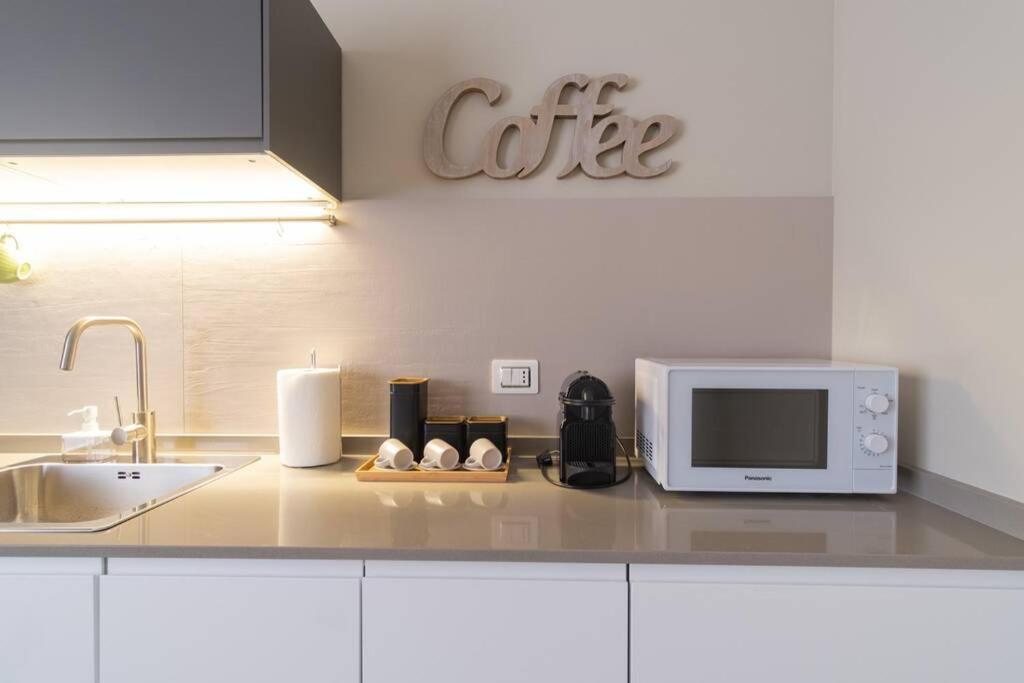 Apartment Rent Casa Almika De Miccolis Барі Екстер'єр фото